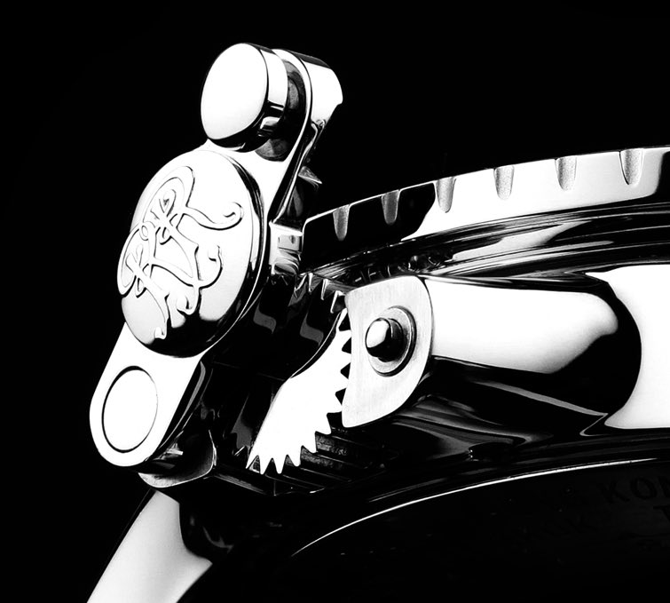 Engineer II Moon Calendar (40mm)